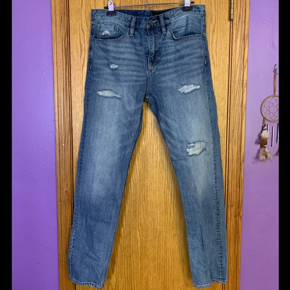 Treasure & Bond Mid-Rise Tapered Ripped Destroyed Vintage Denim Blue Jeans (32R)